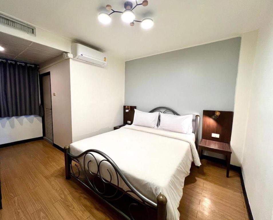 Intown Residence Bangkok Luaran gambar