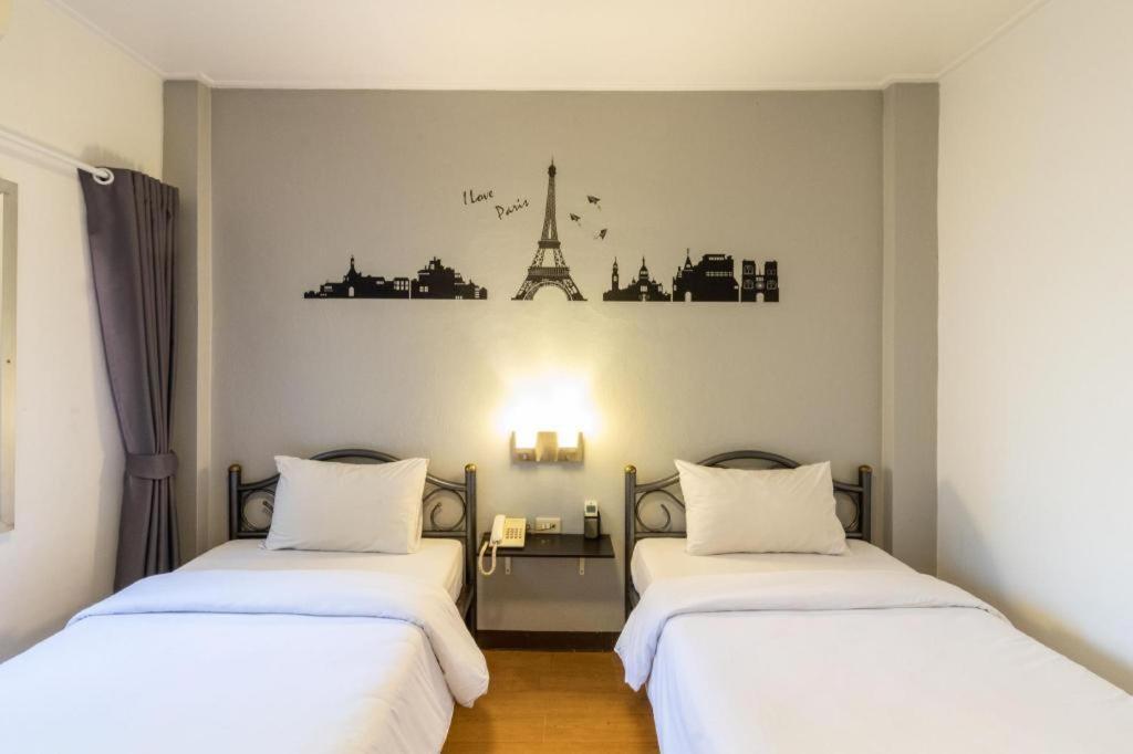 Intown Residence Bangkok Luaran gambar
