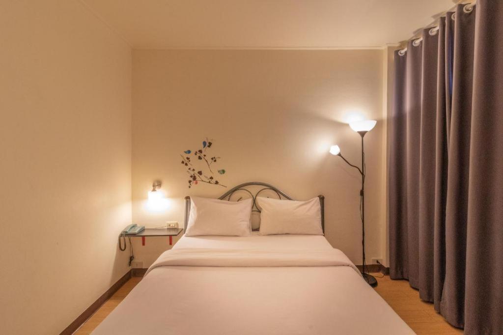 Intown Residence Bangkok Luaran gambar