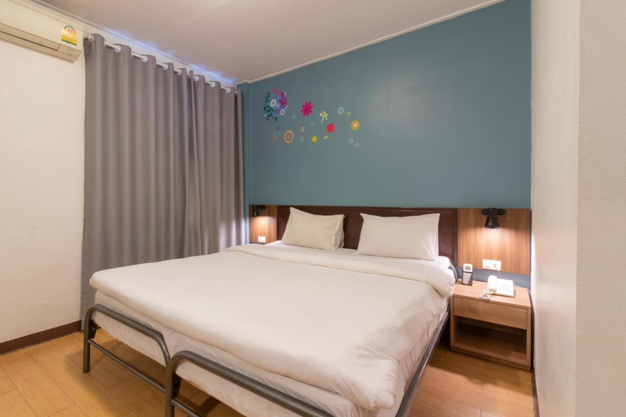 Intown Residence Bangkok Luaran gambar